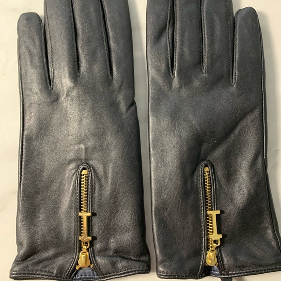 Elegant Leather Driving Gloves Black Gold Tone Zipper Detail S/M Isaac Mizrahi - Picture 11 of 15